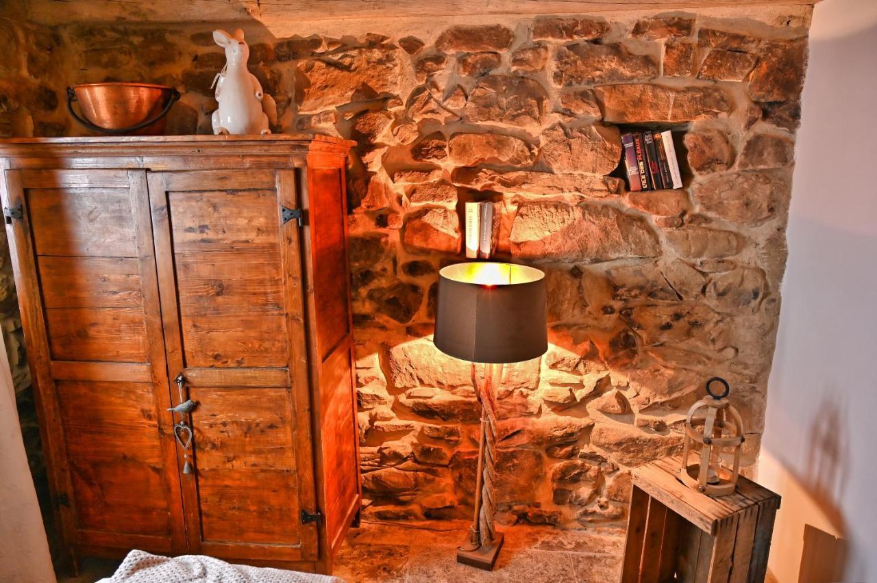 La Chambre Du Pigeonnier Braux  Bagian luar foto